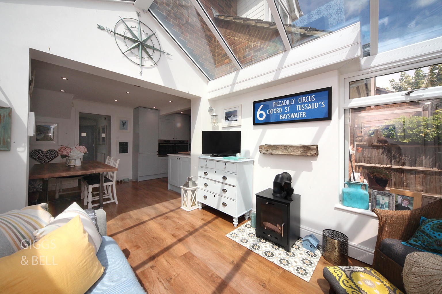 3 bed detached house for sale in Tylers Mead, Luton  - Property Image 13