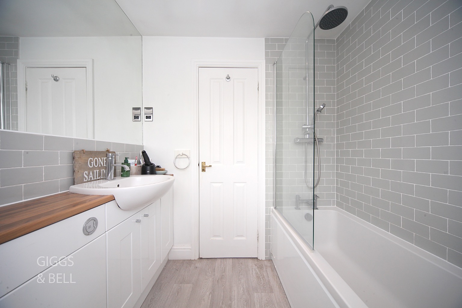 3 bed detached house for sale in Tylers Mead, Luton  - Property Image 17