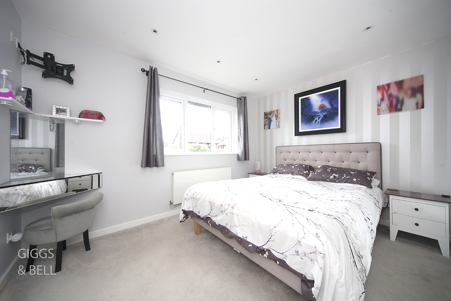 3 bed detached house for sale in Holly Farm Close, Luton  - Property Image 16