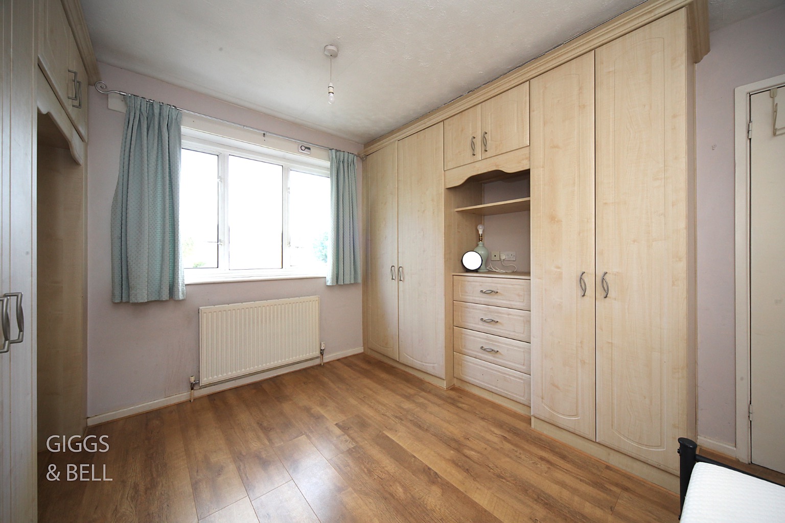 3 bed semi-detached house for sale in Crawley Green Road, Luton 11