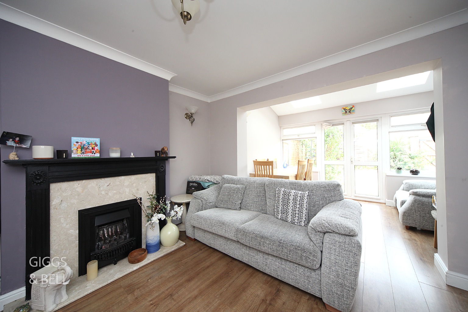 3 bed semi-detached house for sale in Crawley Green Road, Luton 4