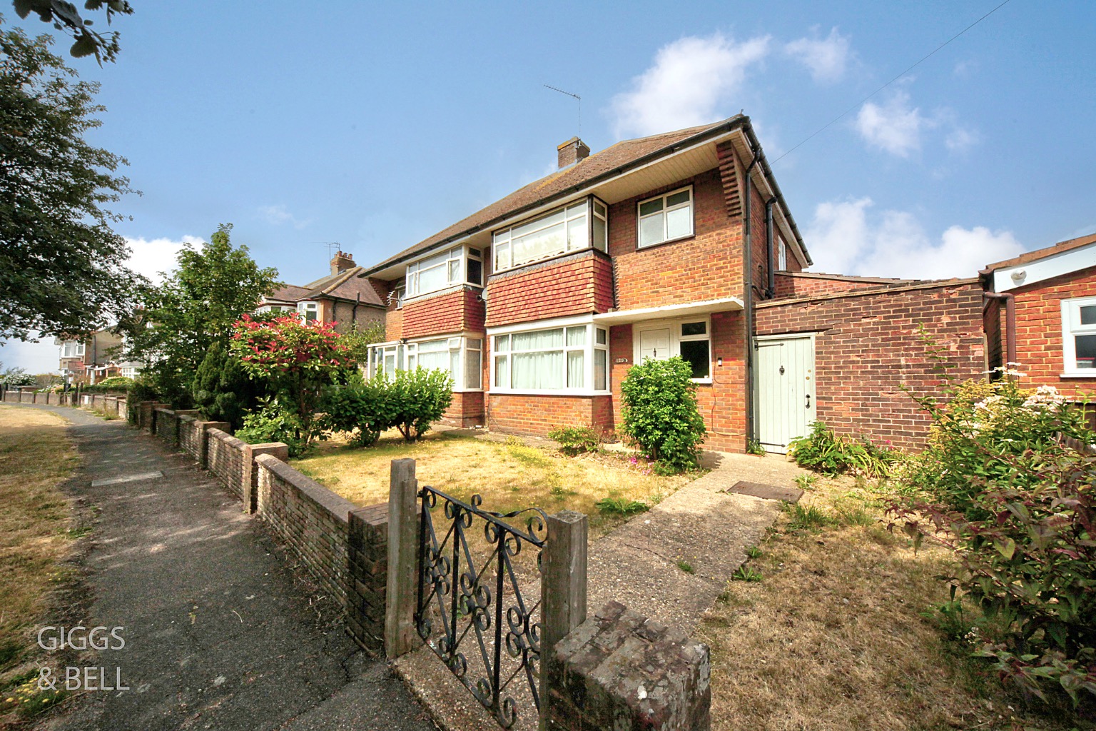 3 bed semi-detached house for sale in Crawley Green Road, Luton 25
