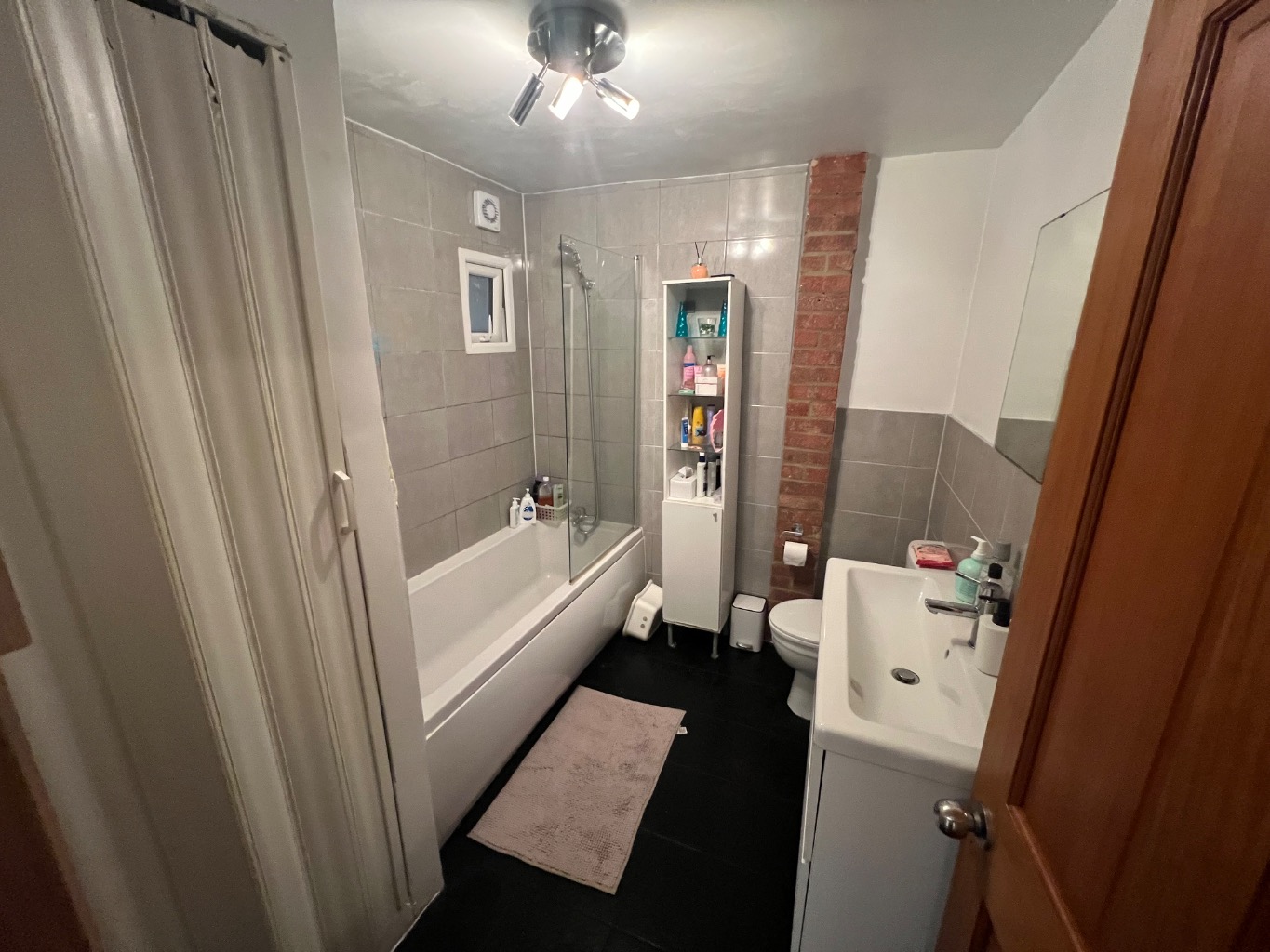 3 bed semi-detached house for sale in Norton Road, Luton 5