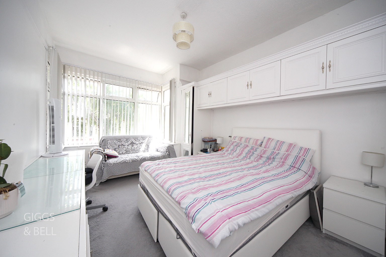 5 bed semi-detached house for sale in Conway Road, Luton 15
