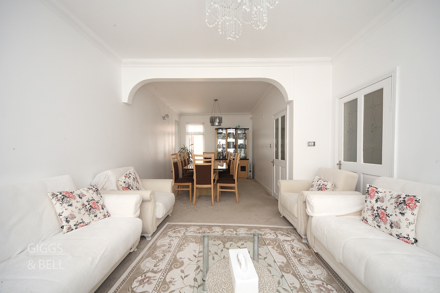 5 bed semi-detached house for sale in Conway Road, Luton 4