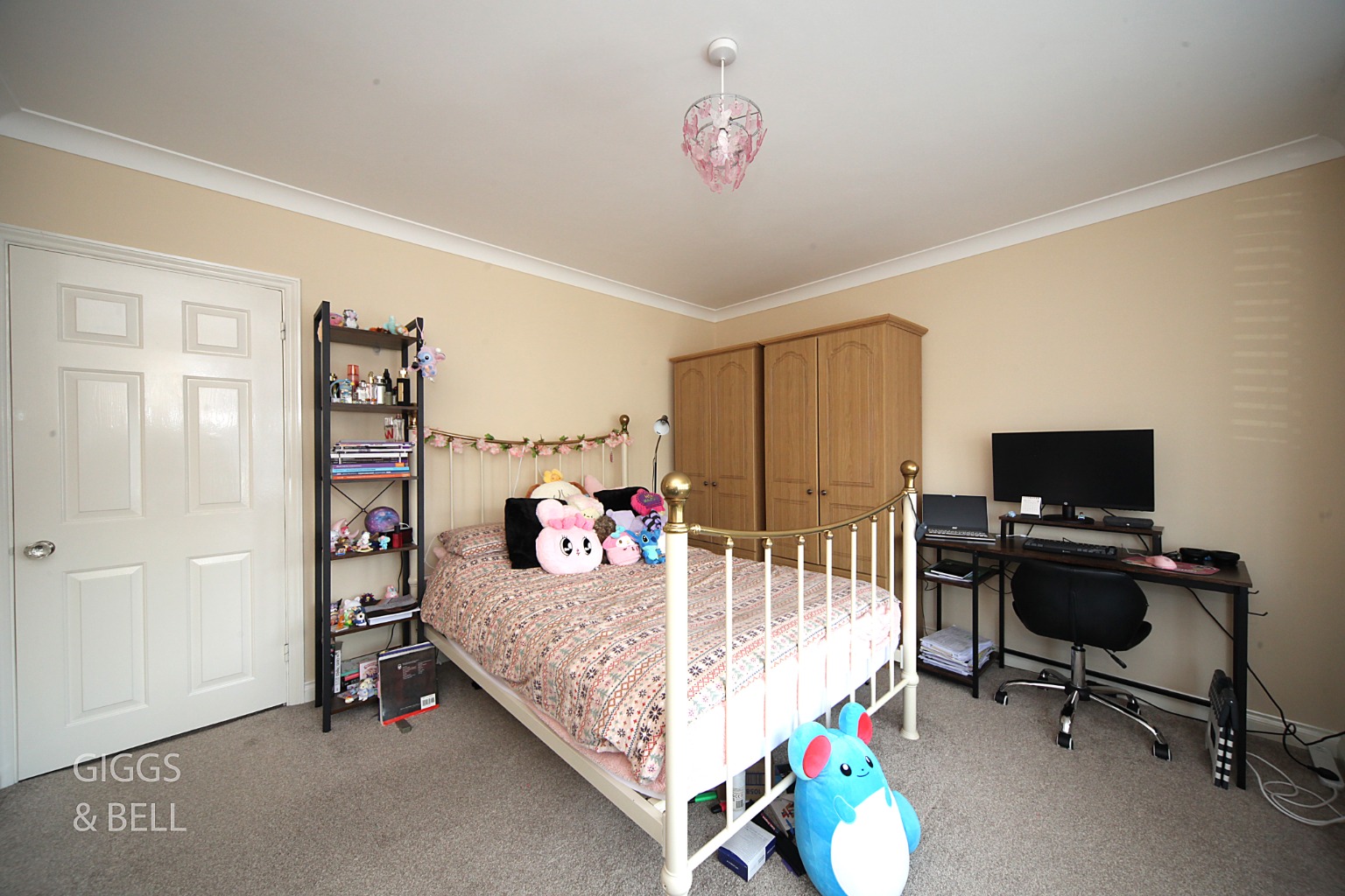 4 bed detached house for sale in Graham Gardens, Luton  - Property Image 18