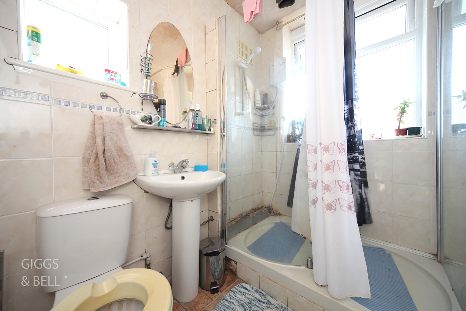 3 bed end of terrace house for sale in St Mildreds Avenue, Luton 13