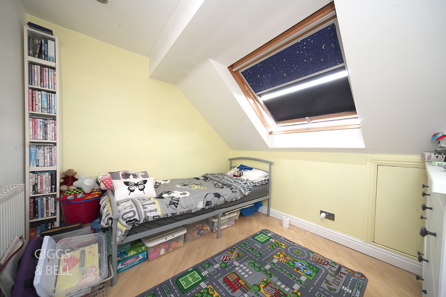4 bed semi-detached house for sale in Grosvenor Road, Luton 16