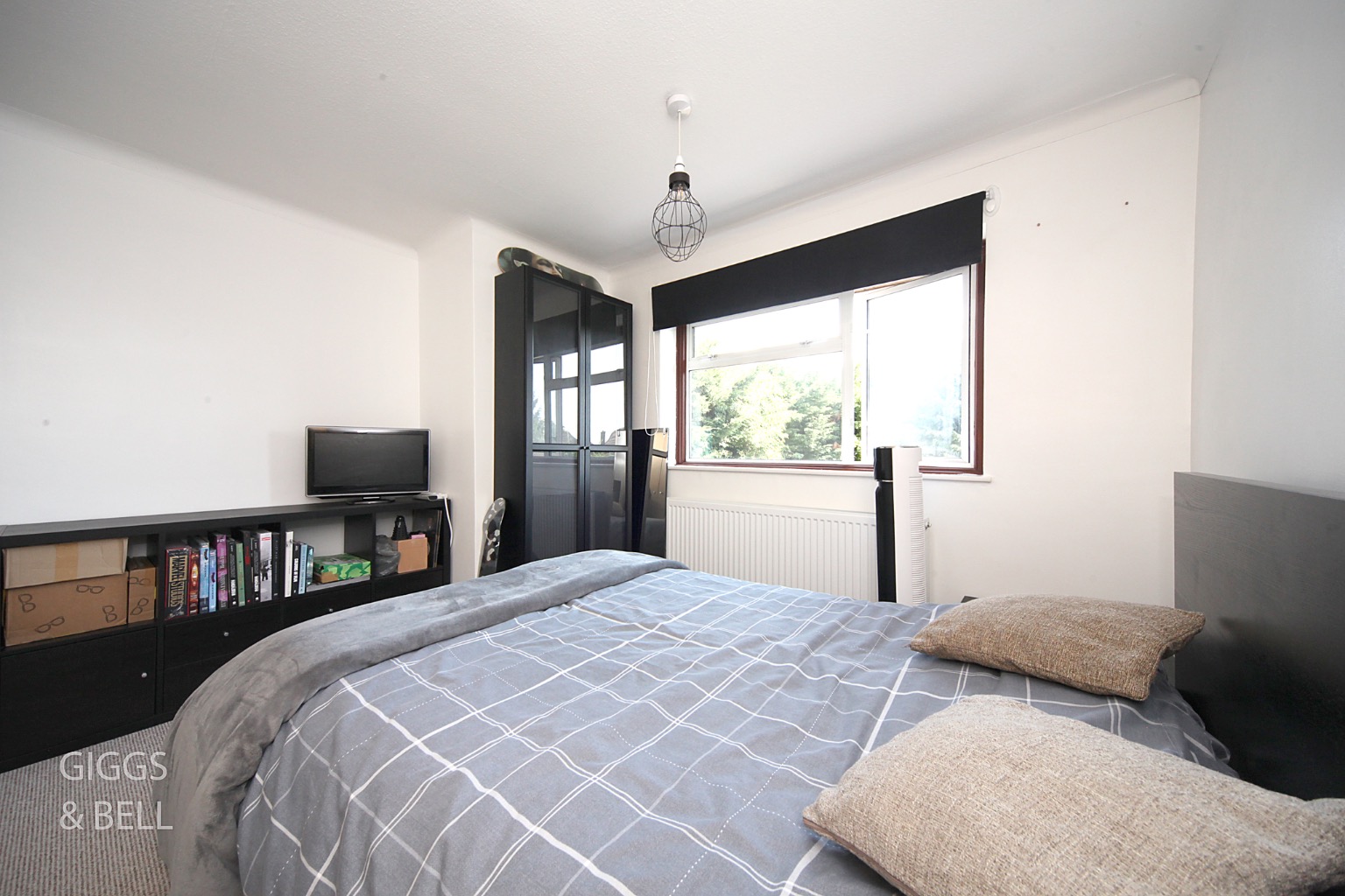 3 bed semi-detached house for sale in Swifts Green Road, Luton 16