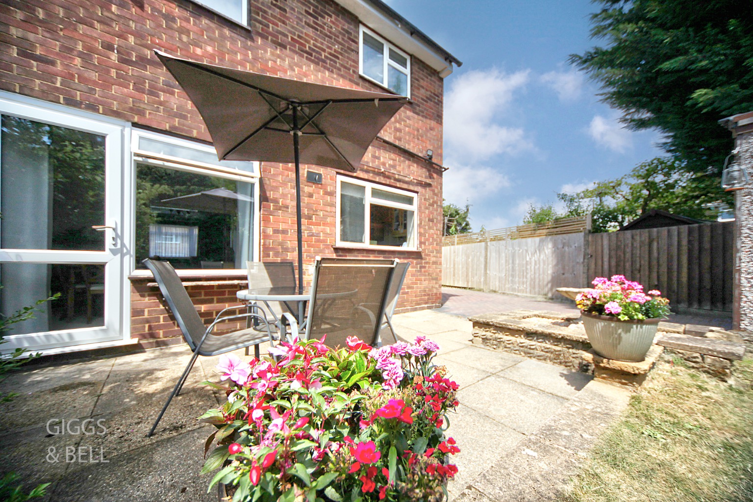 3 bed semi-detached house for sale in Swifts Green Road, Luton 25