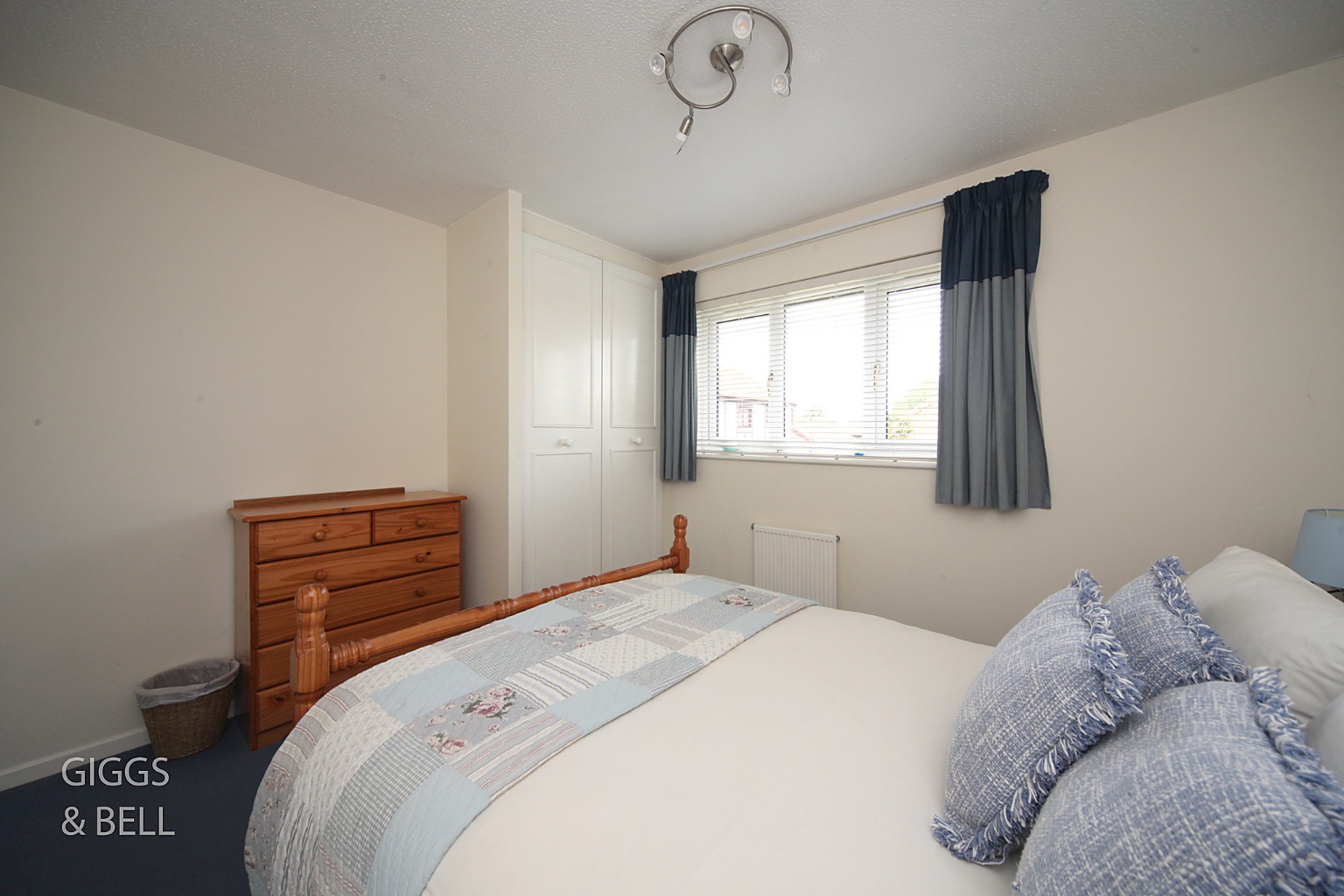 4 bed detached house for sale in Bellerby Rise, Luton  - Property Image 18