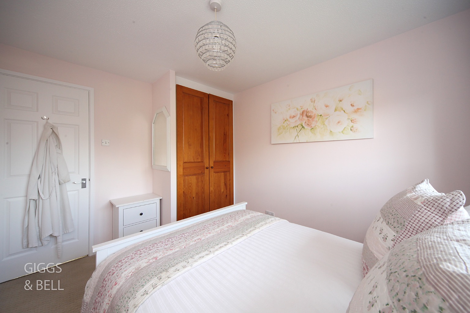 4 bed detached house for sale in Bellerby Rise, Luton  - Property Image 19