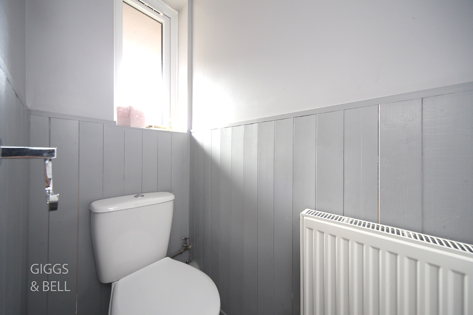 4 bed detached house for sale in Bellerby Rise, Luton 2