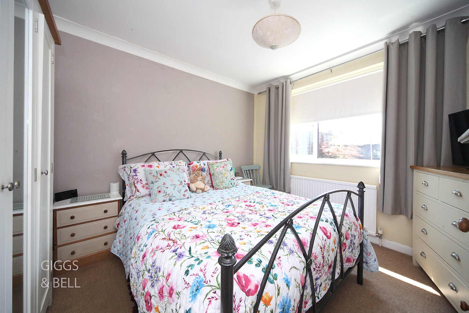2 bed semi-detached bungalow for sale in Leagrave High Street, Luton 11