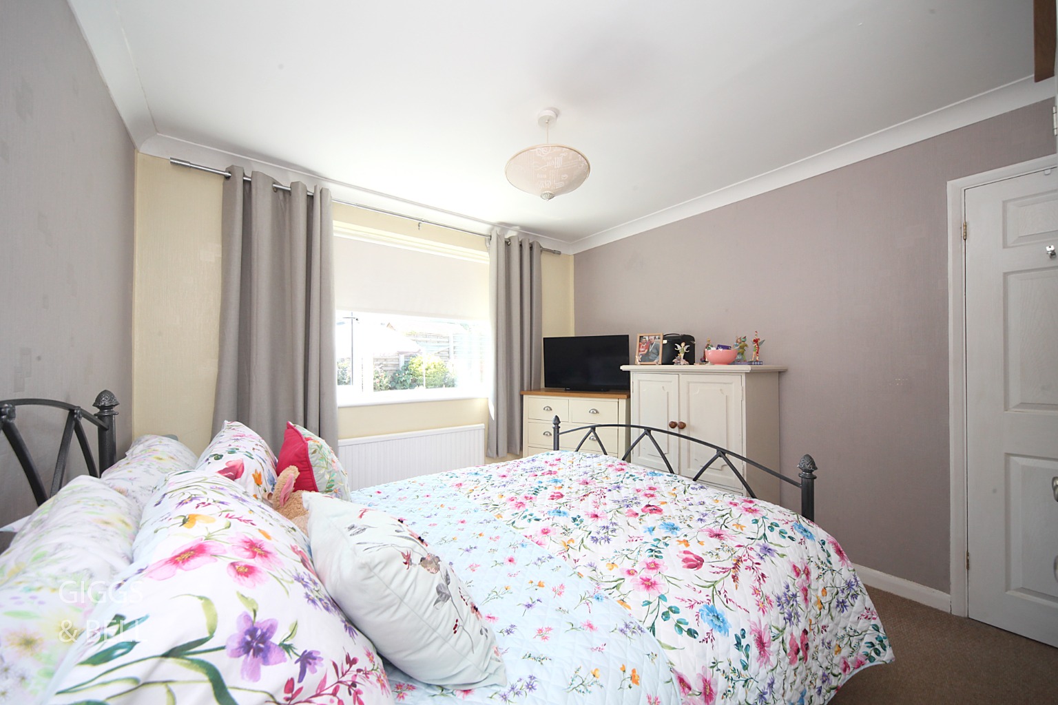 2 bed semi-detached bungalow for sale in Leagrave High Street, Luton  - Property Image 13