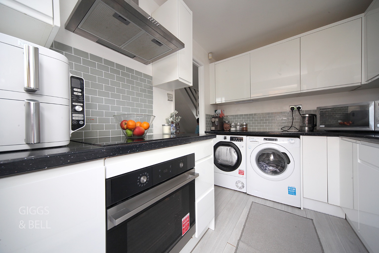 3 bed semi-detached house for sale in Hardwick Green, Luton 5