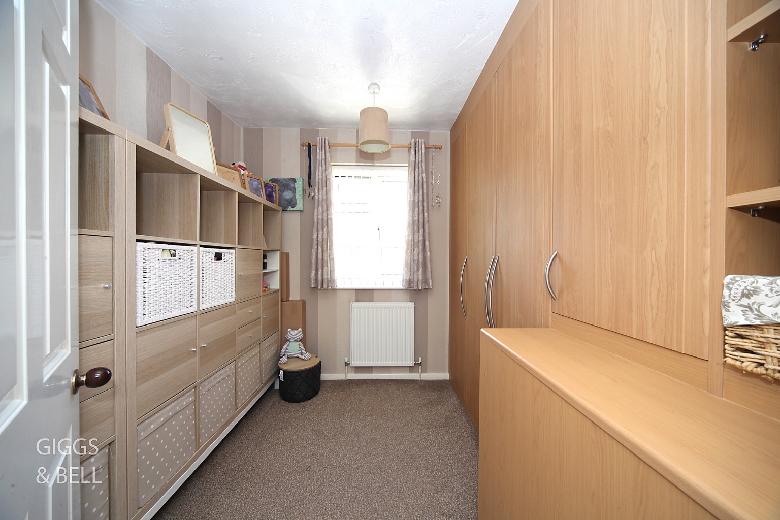 3 bed terraced house for sale in Friars Way, Luton  - Property Image 13
