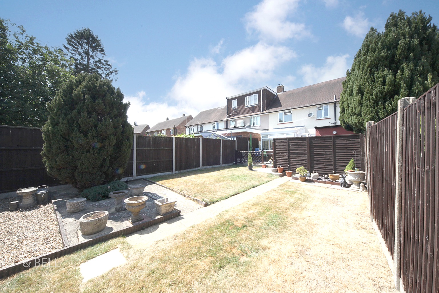 3 bed terraced house for sale in Friars Way, Luton  - Property Image 19