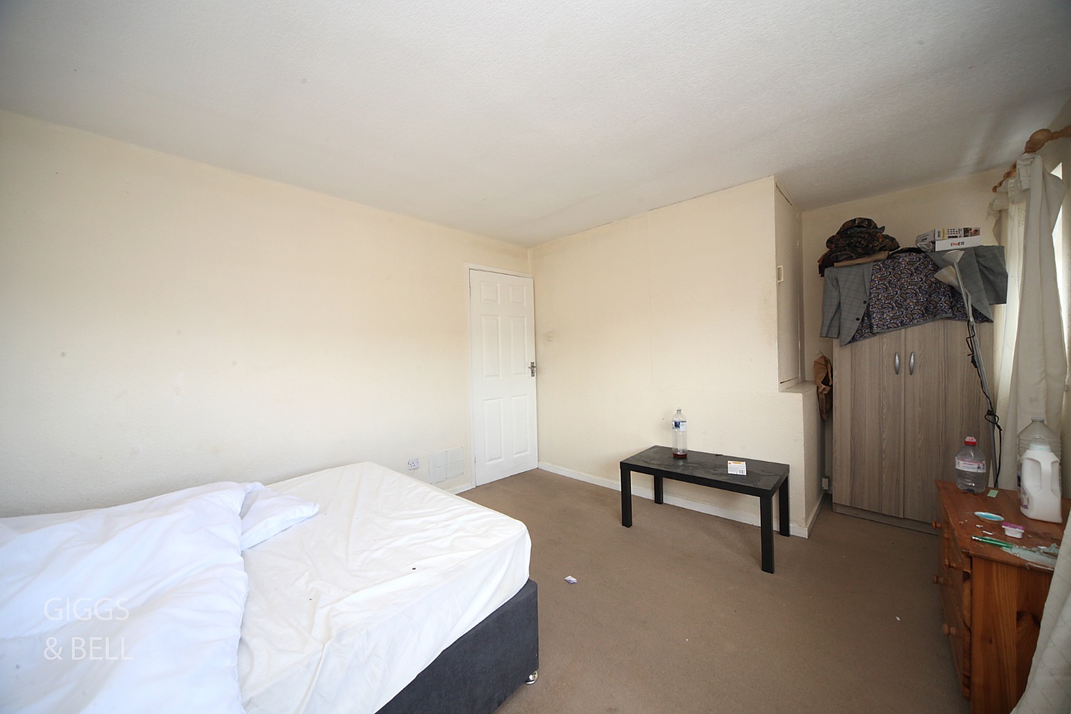 4 bed end of terrace house for sale in Tenby Drive, Luton  - Property Image 12