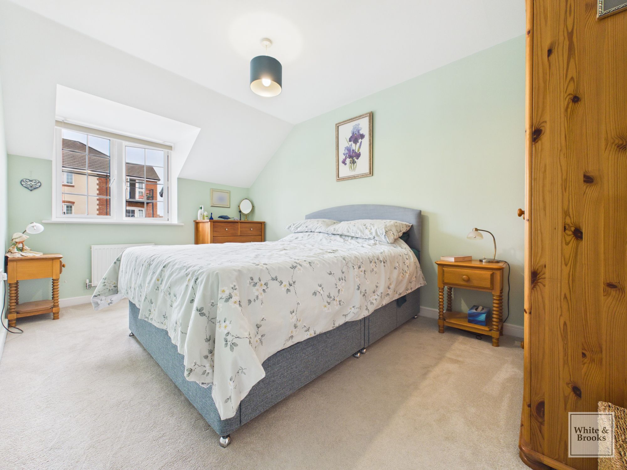 3 bed terraced house for sale in Cyril Way, Chichester, PO19  - Property Image 16