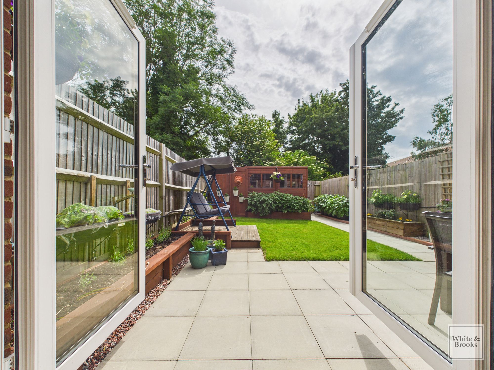 3 bed terraced house for sale in Cyril Way, Chichester, PO19  - Property Image 7