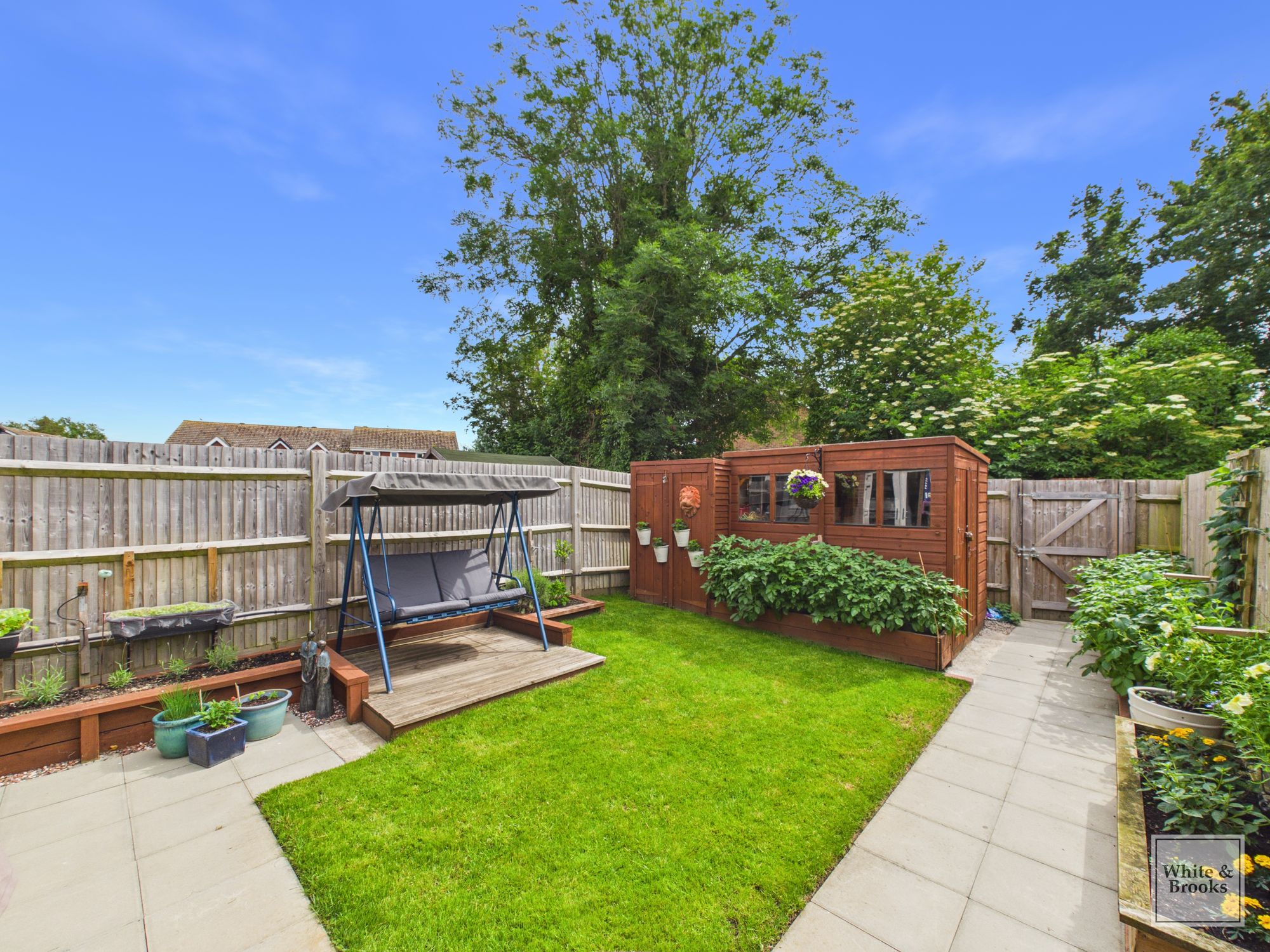 3 bed terraced house for sale in Cyril Way, Chichester, PO19  - Property Image 4