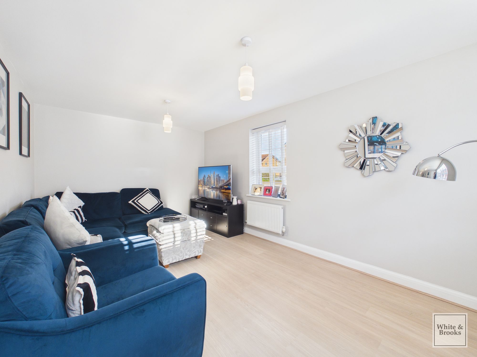 3 bed semi-detached house for sale in Sanctuary Gardens, Felpham, PO22  - Property Image 16