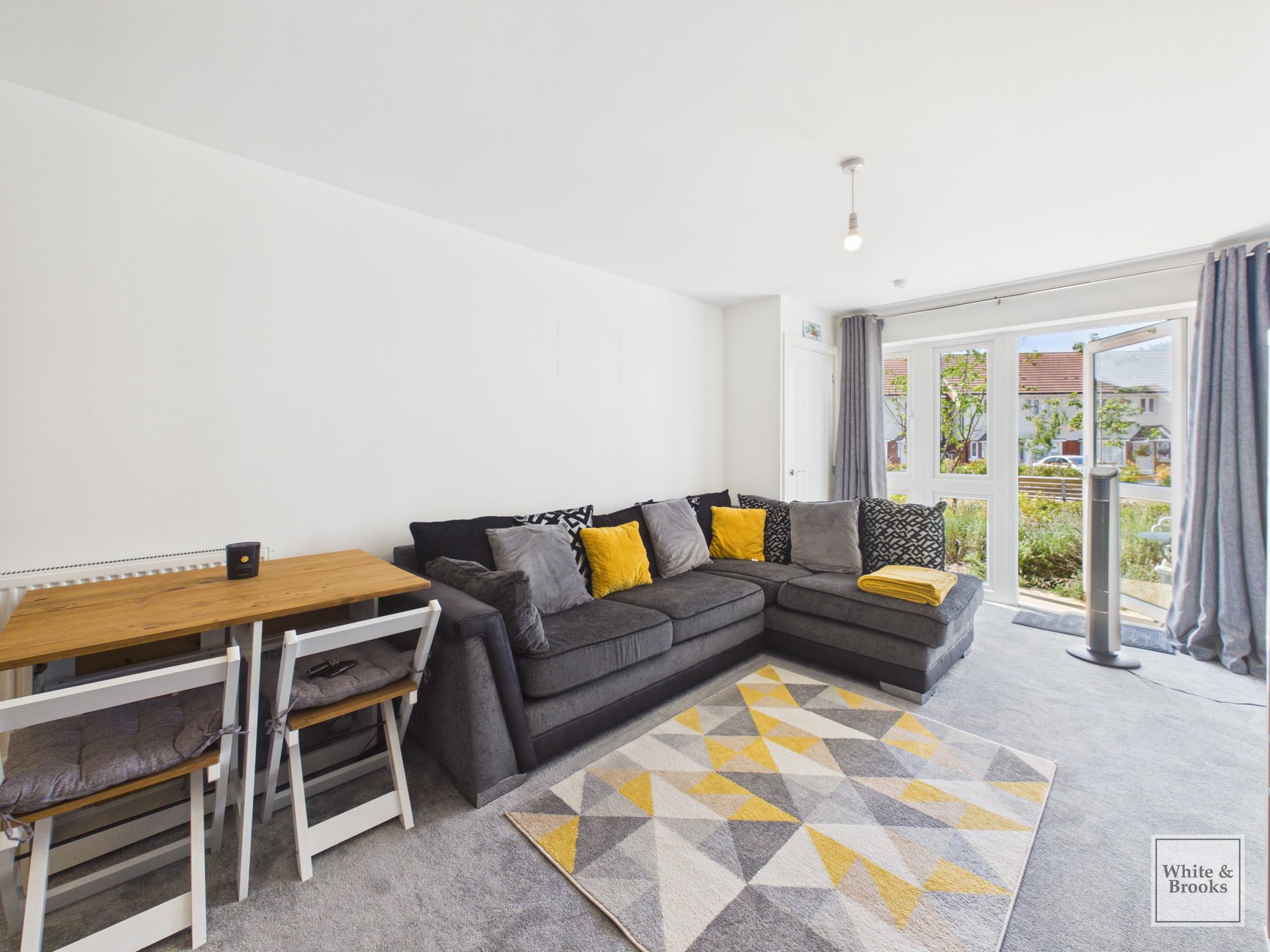 1 bed apartment for sale in Limestone Road, Wilding House Limestone Road, PO20  - Property Image 5