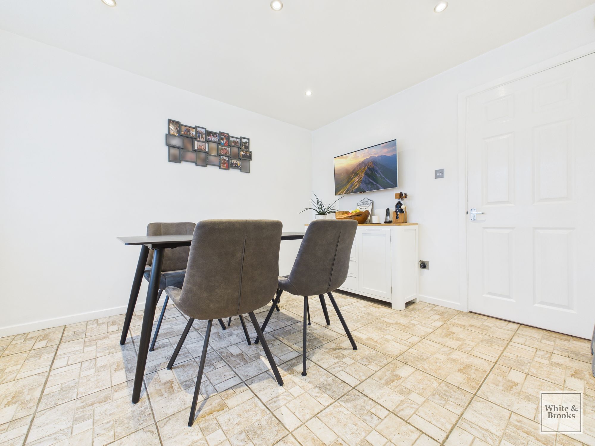 4 bed detached house for sale in Flansham Park, Bognor Regis, PO22  - Property Image 19