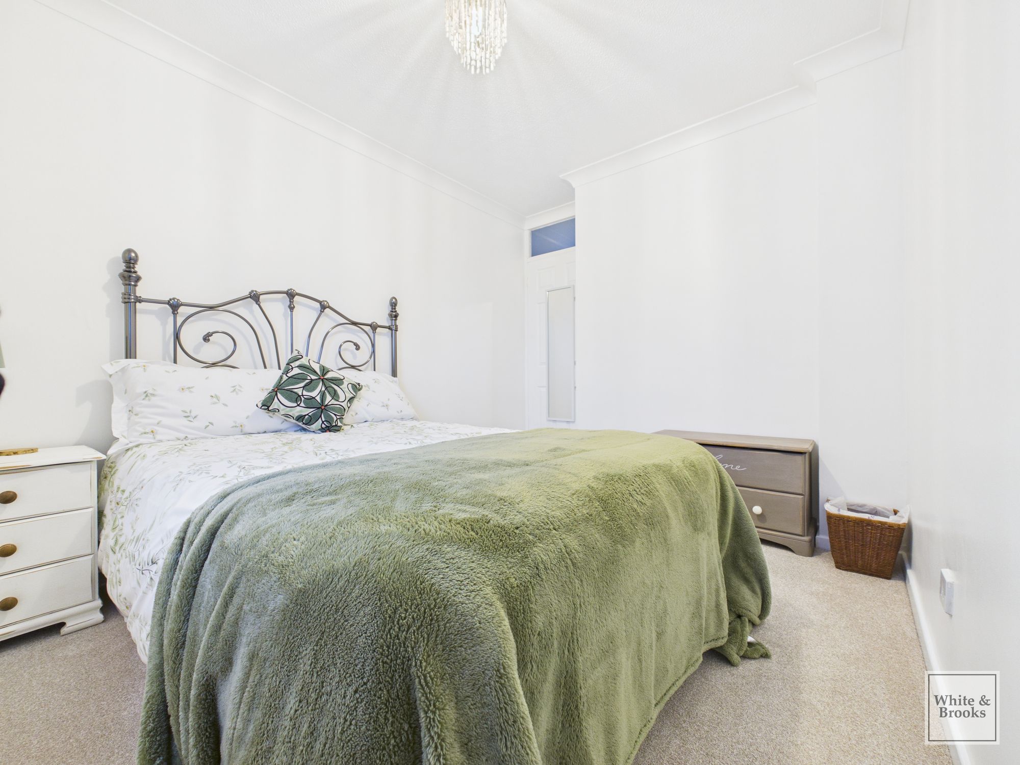 4 bed detached house for sale in Flansham Park, Bognor Regis, PO22  - Property Image 13