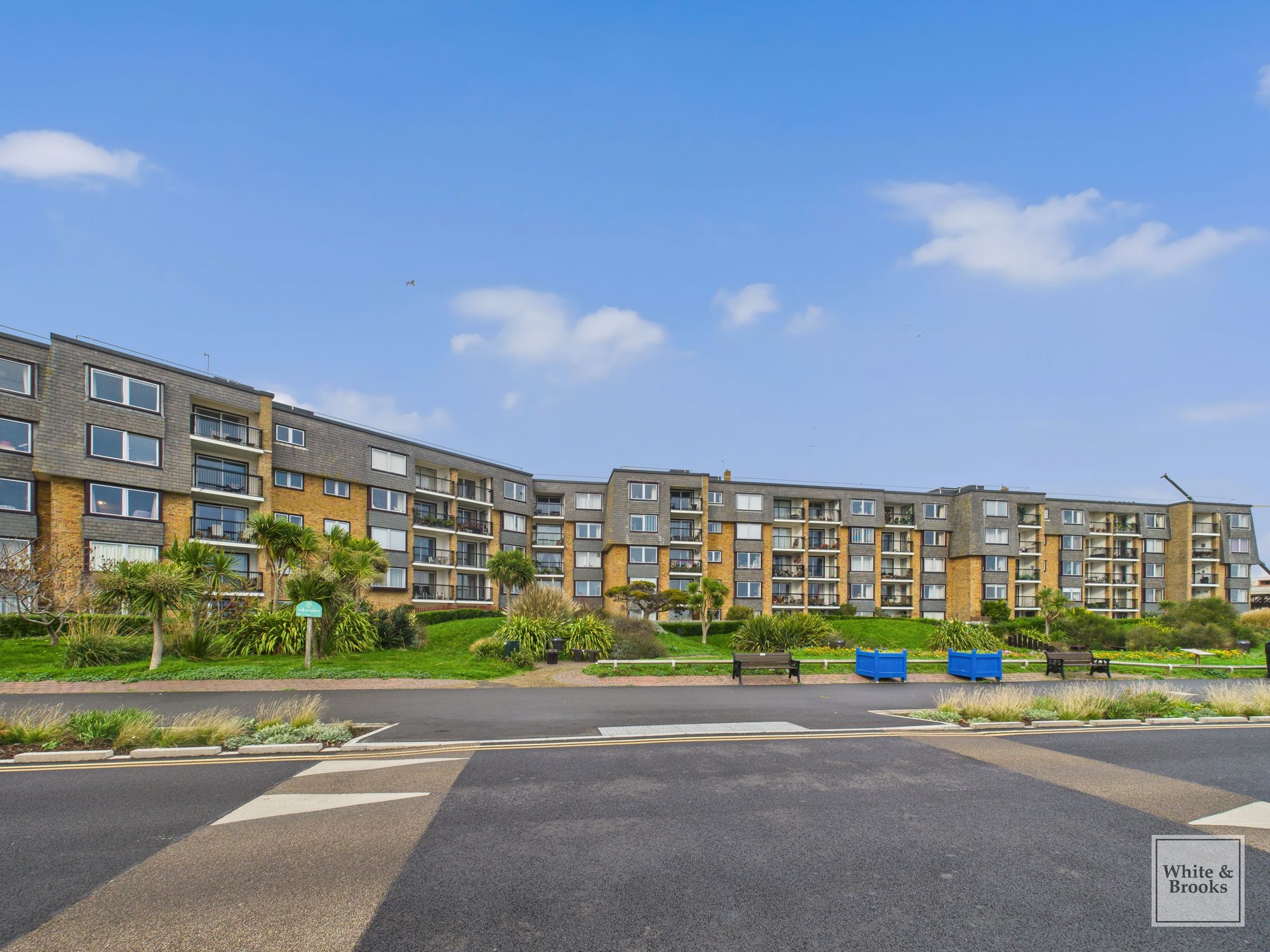 2 bed flat for sale in Belmont Street, Mountbatten Court Belmont Street, PO21  - Property Image 15