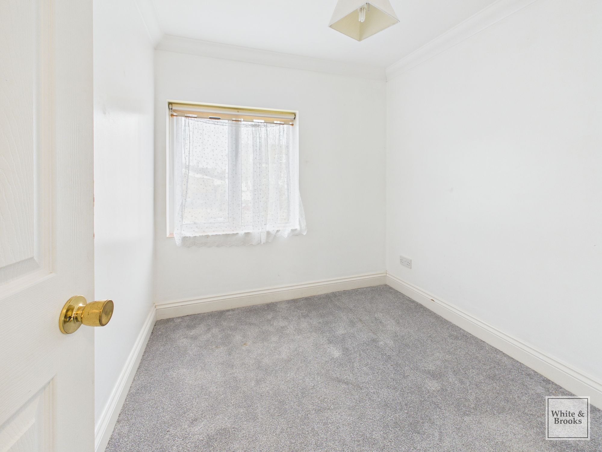 2 bed flat for sale in Stocker Road, Bognor Regis, PO21  - Property Image 5