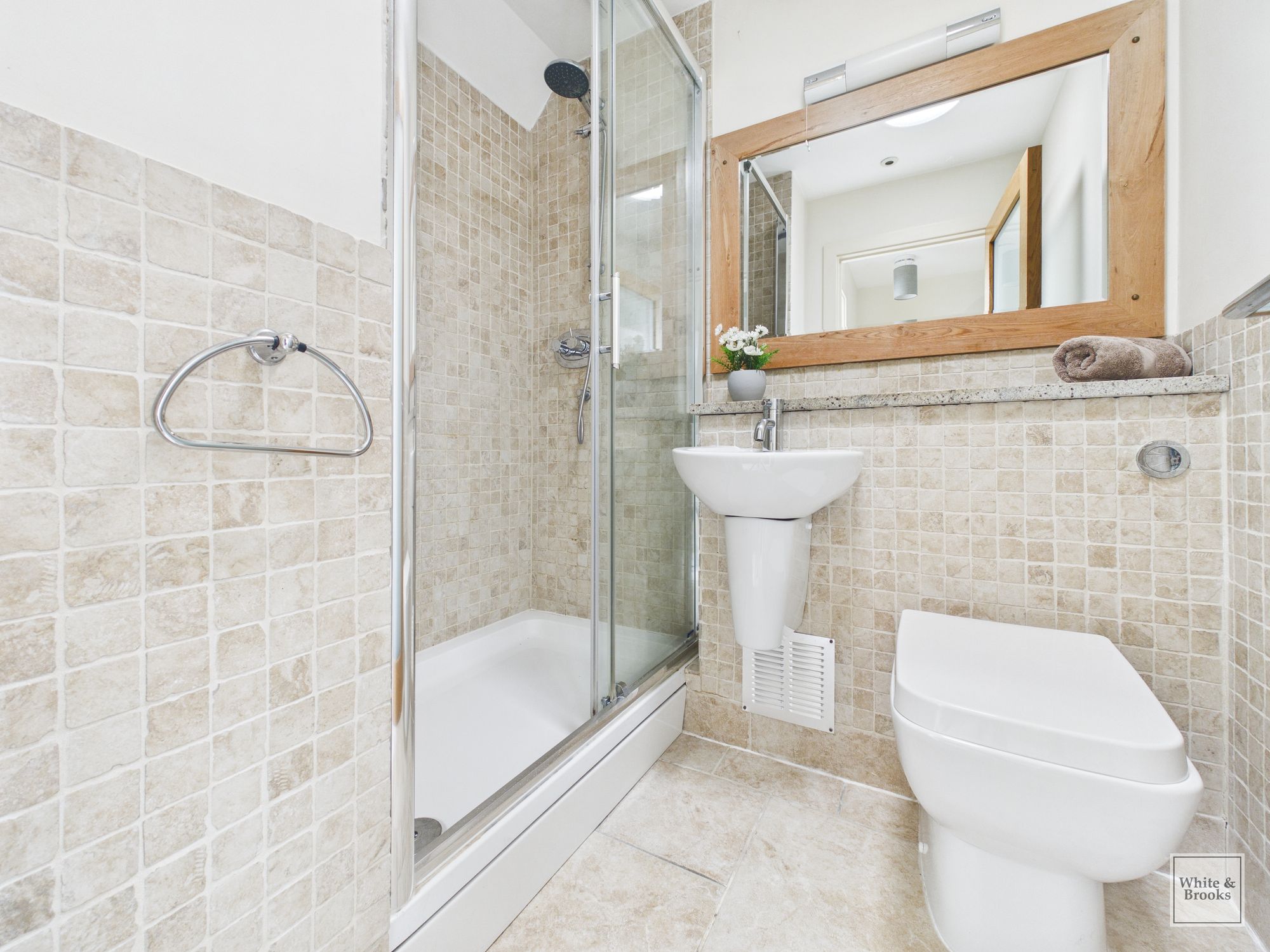 1 bed end of terrace house for sale in Cutten Way, Chichester, PO19  - Property Image 11