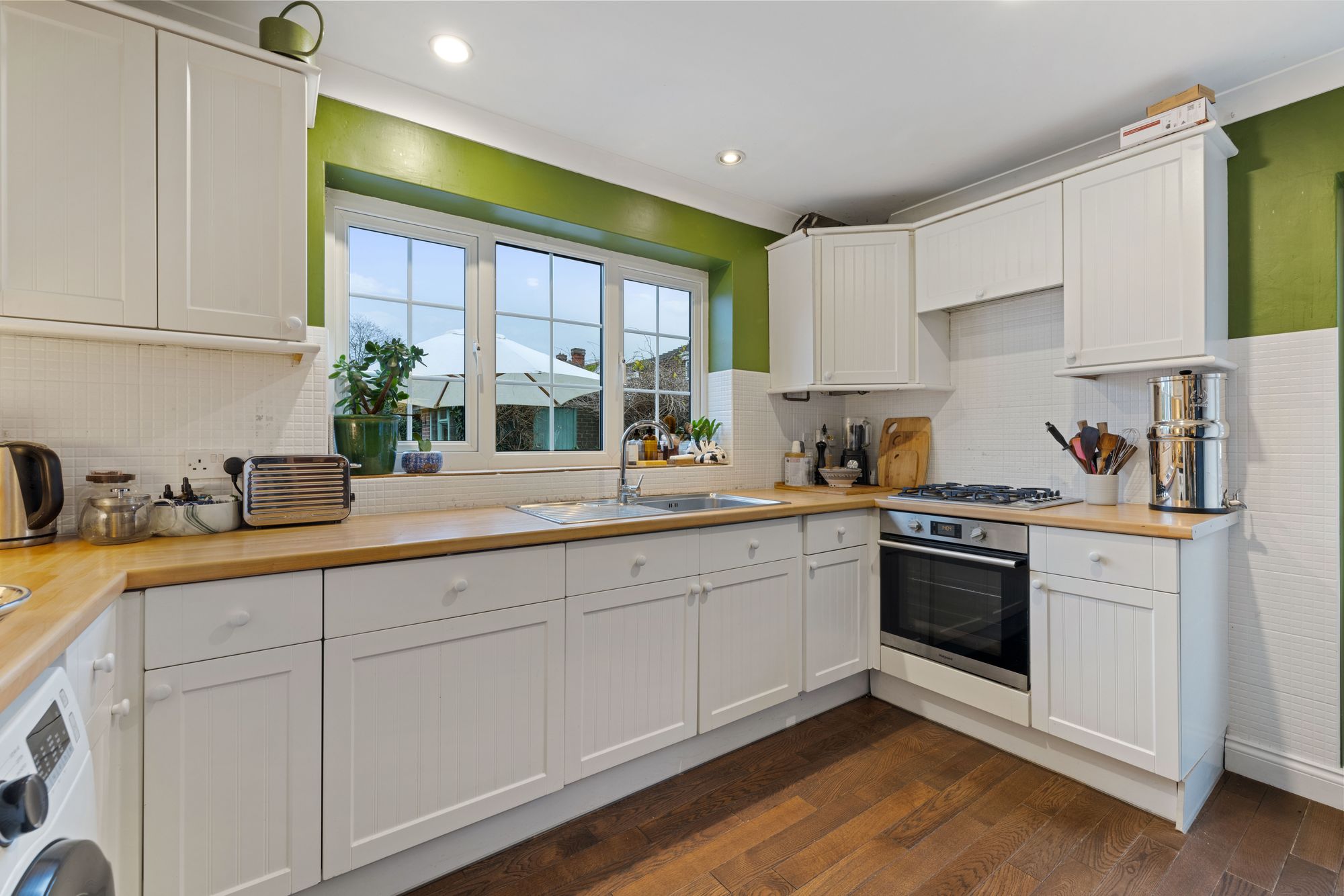 3 bed semi-detached bungalow for sale in Elm Close, North Mundham, PO20  - Property Image 3