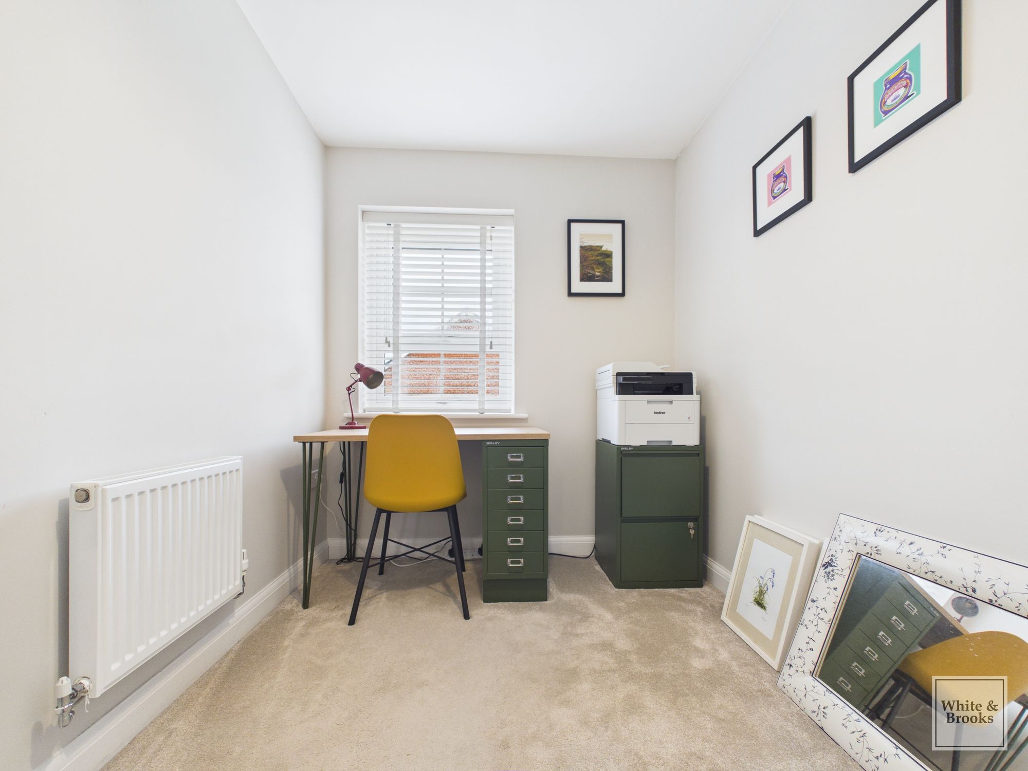 3 bed detached house for sale in Hawthorn Way, Westhampnett, PO18  - Property Image 13