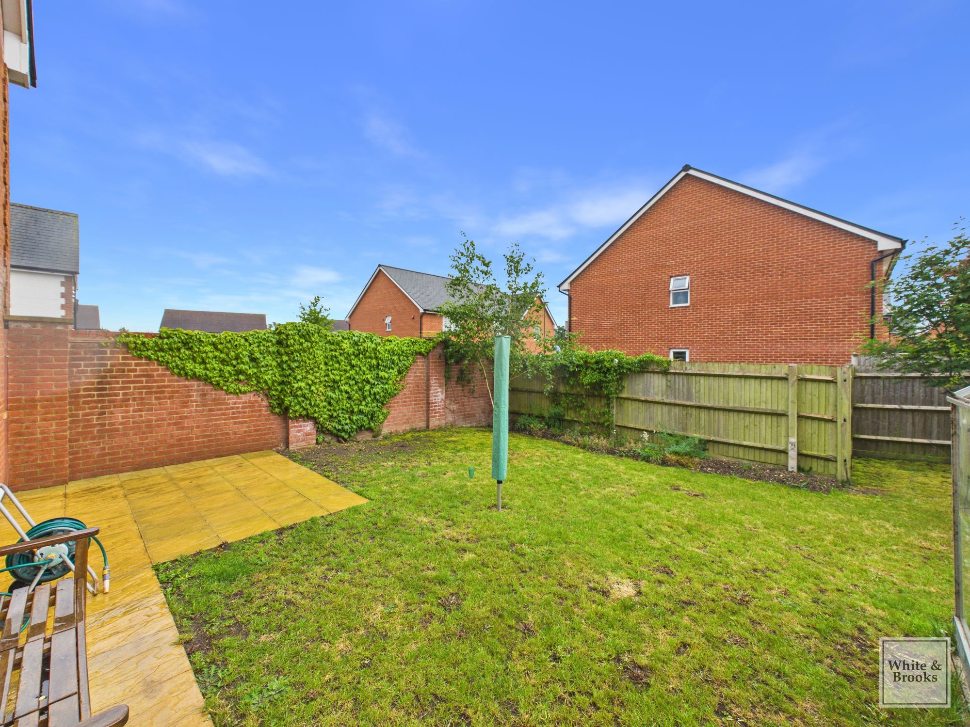 3 bed detached house for sale in Hawthorn Way, Westhampnett, PO18  - Property Image 20