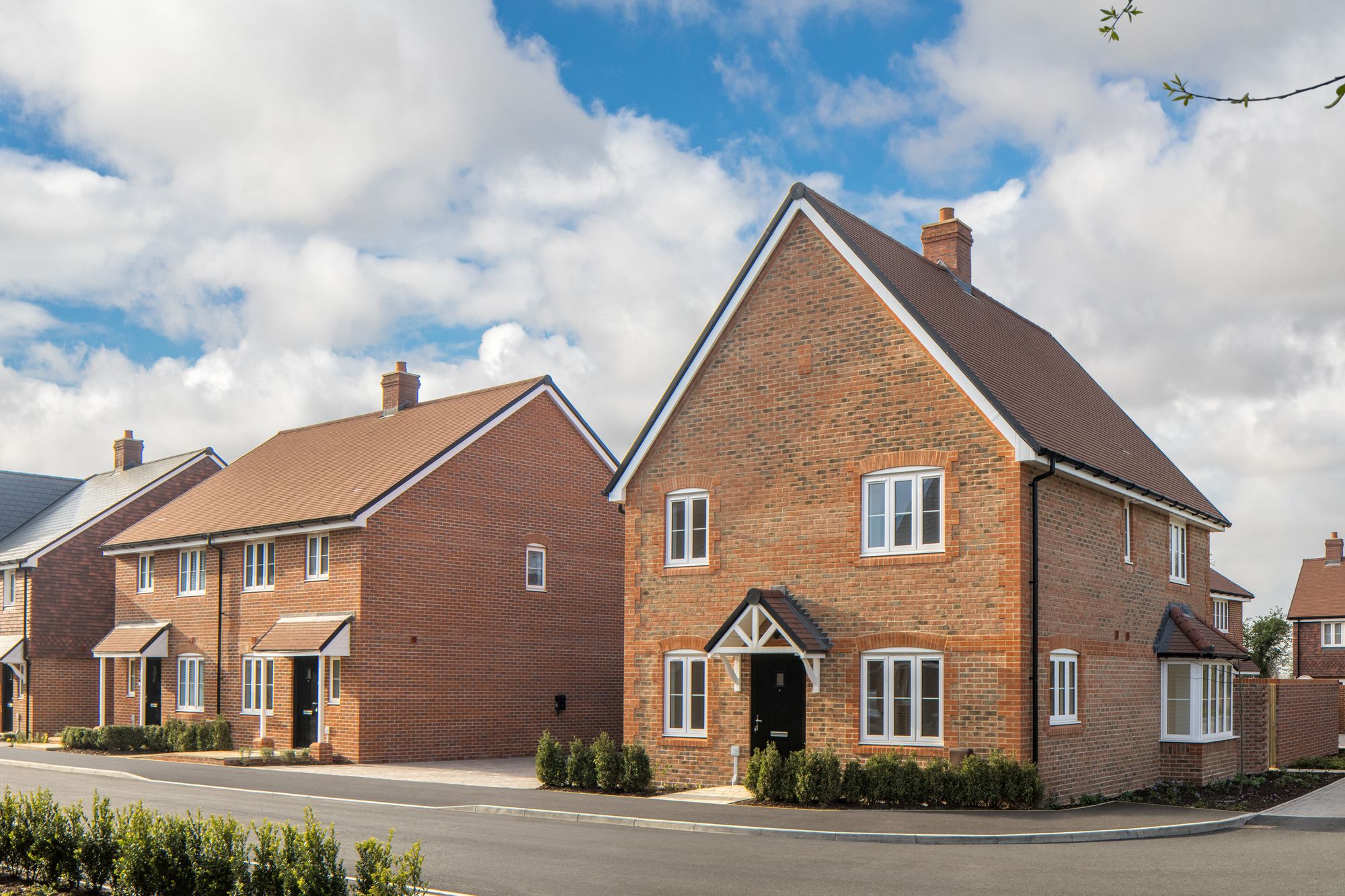 4 bed detached house for sale in Laxton Grove, Eastergate, PO20 - Property Image 1