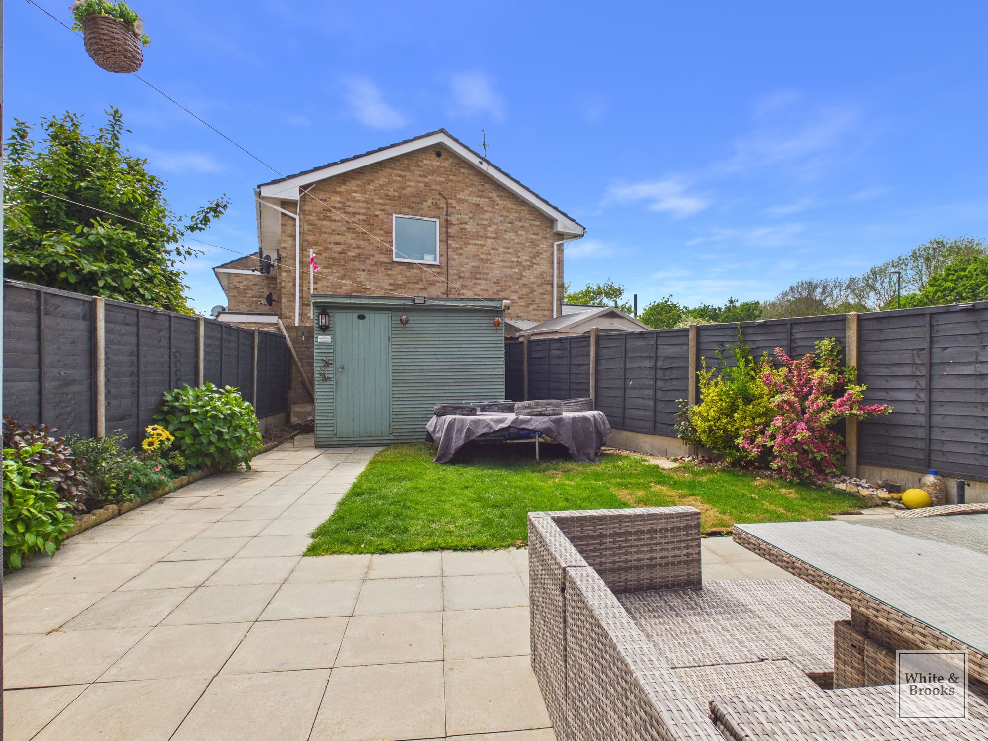 3 bed end of terrace house for sale in Stroud Green Drive, Bognor Regis, PO21 10