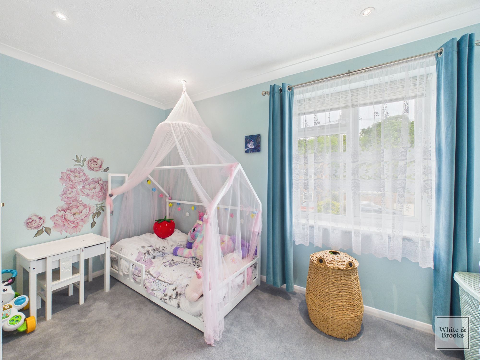 2 bed end of terrace house for sale in Stoneage Close, Bognor Regis, PO22 12