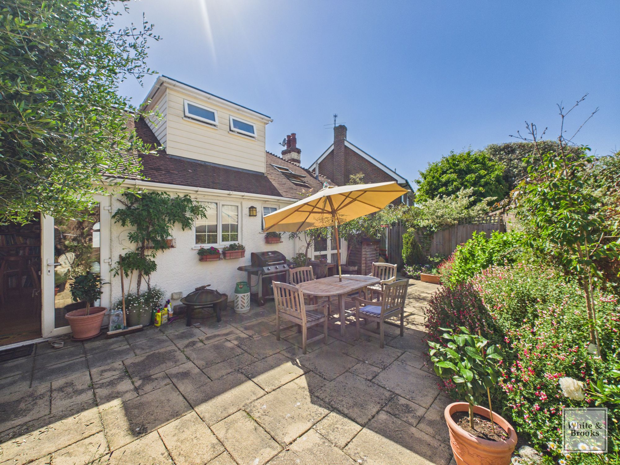4 bed detached bungalow for sale in Orchard Avenue, Chichester, PO19 19