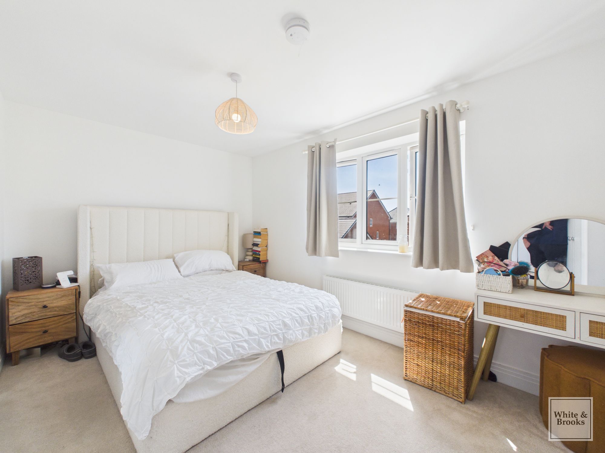 2 bed semi-detached house for sale in Petrel Way, Chichester, PO20  - Property Image 10