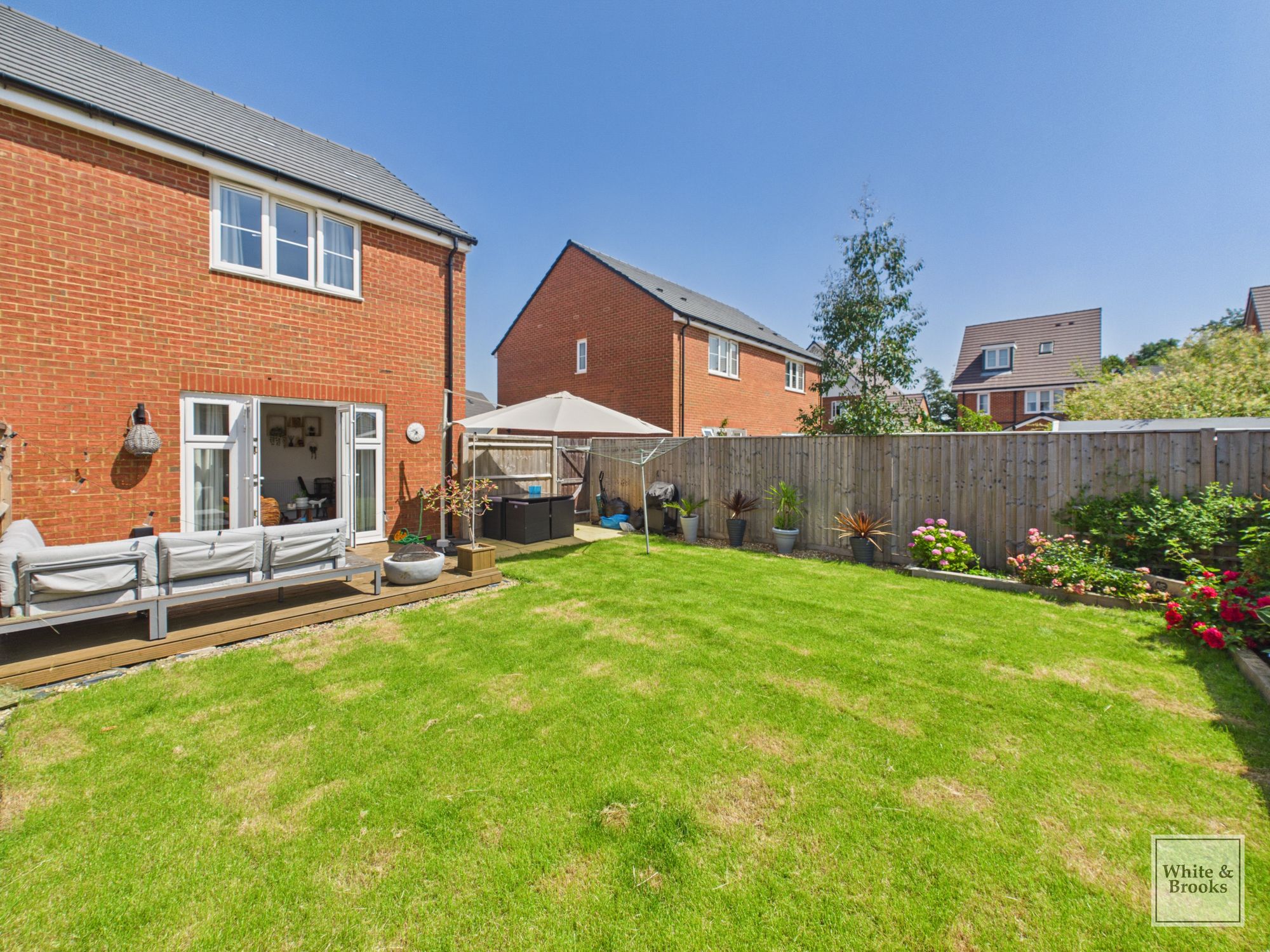 2 bed semi-detached house for sale in Petrel Way, Chichester, PO20  - Property Image 15
