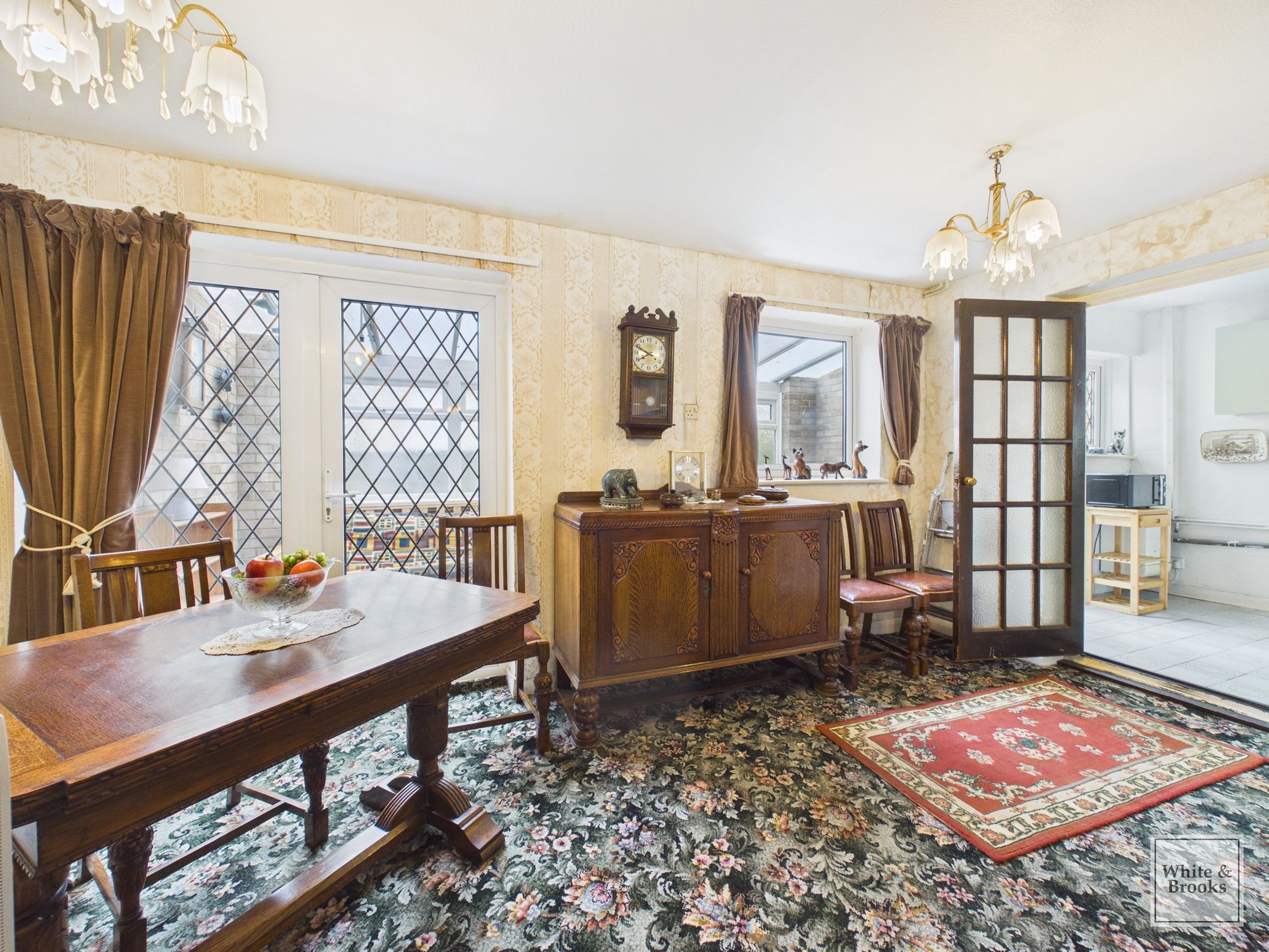 4 bed semi-detached house for sale in The Peacheries, Chichester, PO19 6