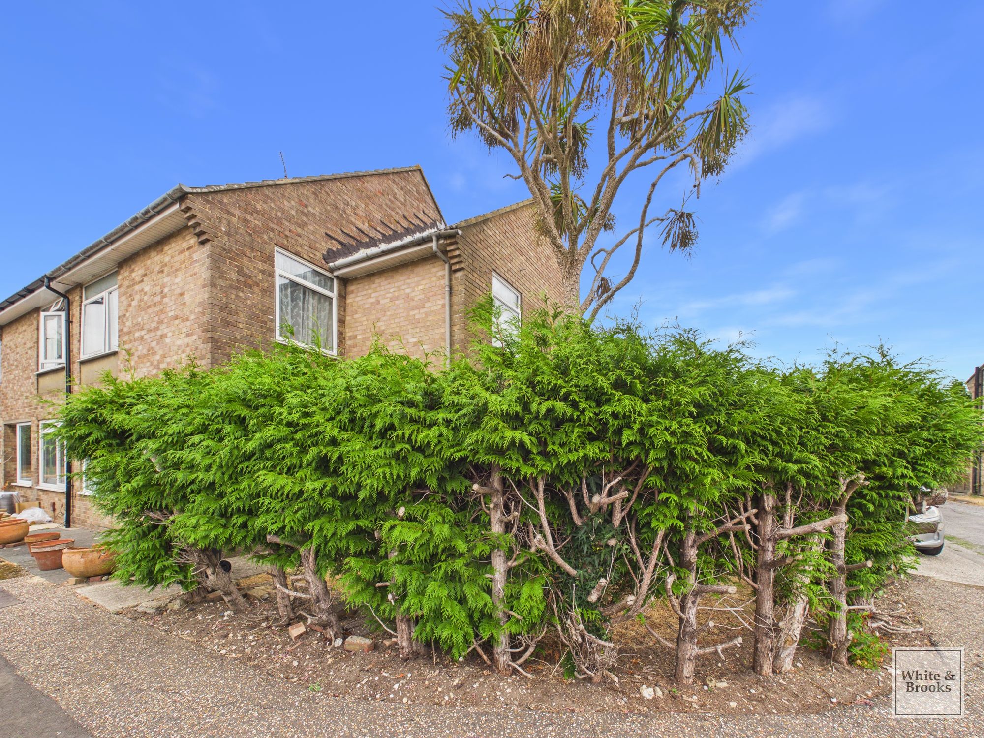 4 bed semi-detached house for sale in The Peacheries, Chichester, PO19 17