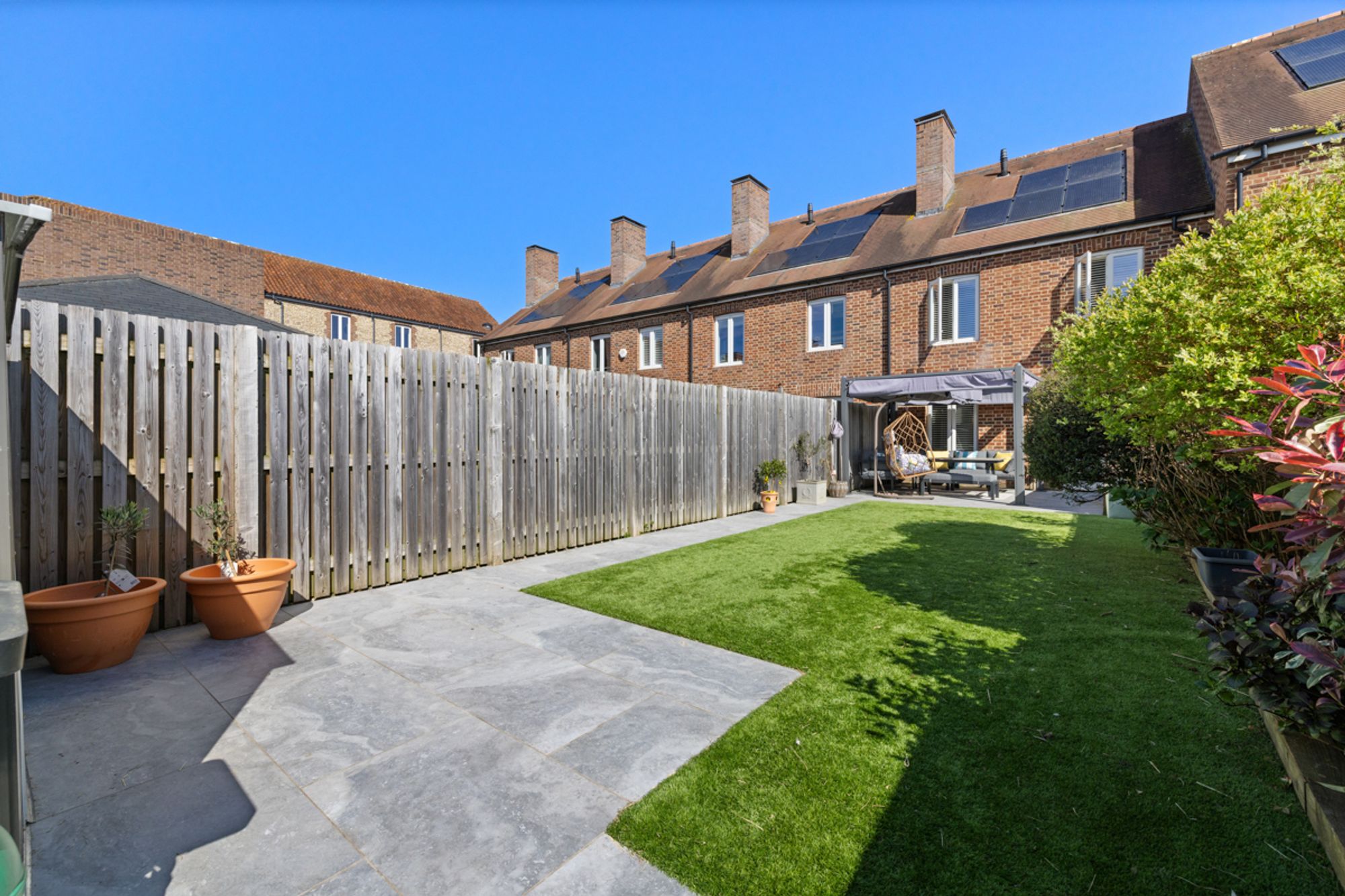 3 bed terraced house for sale in Rendell Gardens, Chichester, PO19  - Property Image 19
