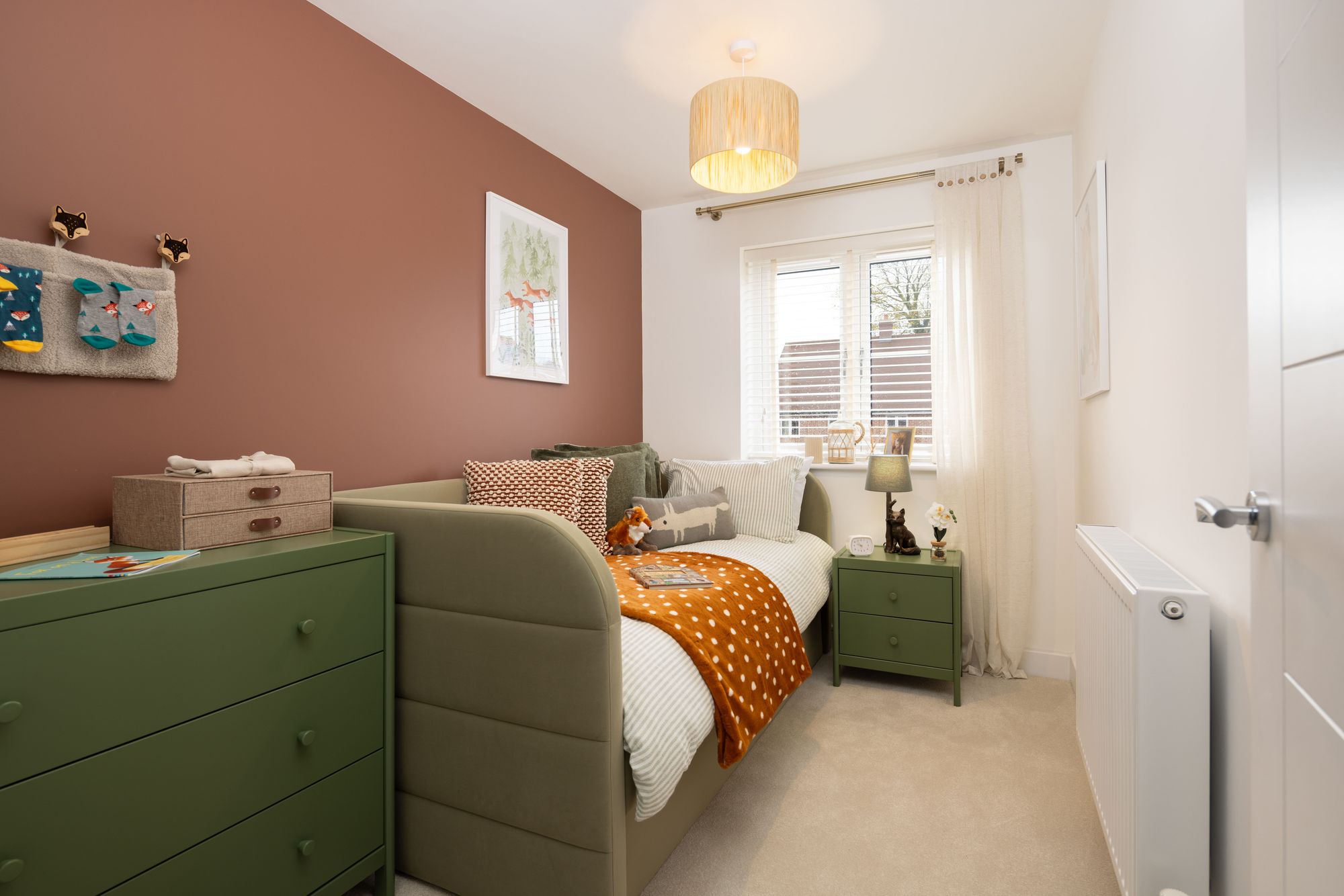 3 bed semi-detached house for sale in Saint George's Park, Eastergate  - Property Image 9