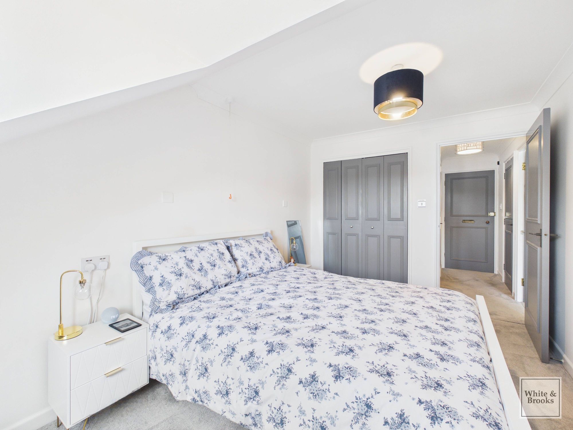 1 bed flat for sale in West Street, Seaward Court West Street, PO21  - Property Image 10
