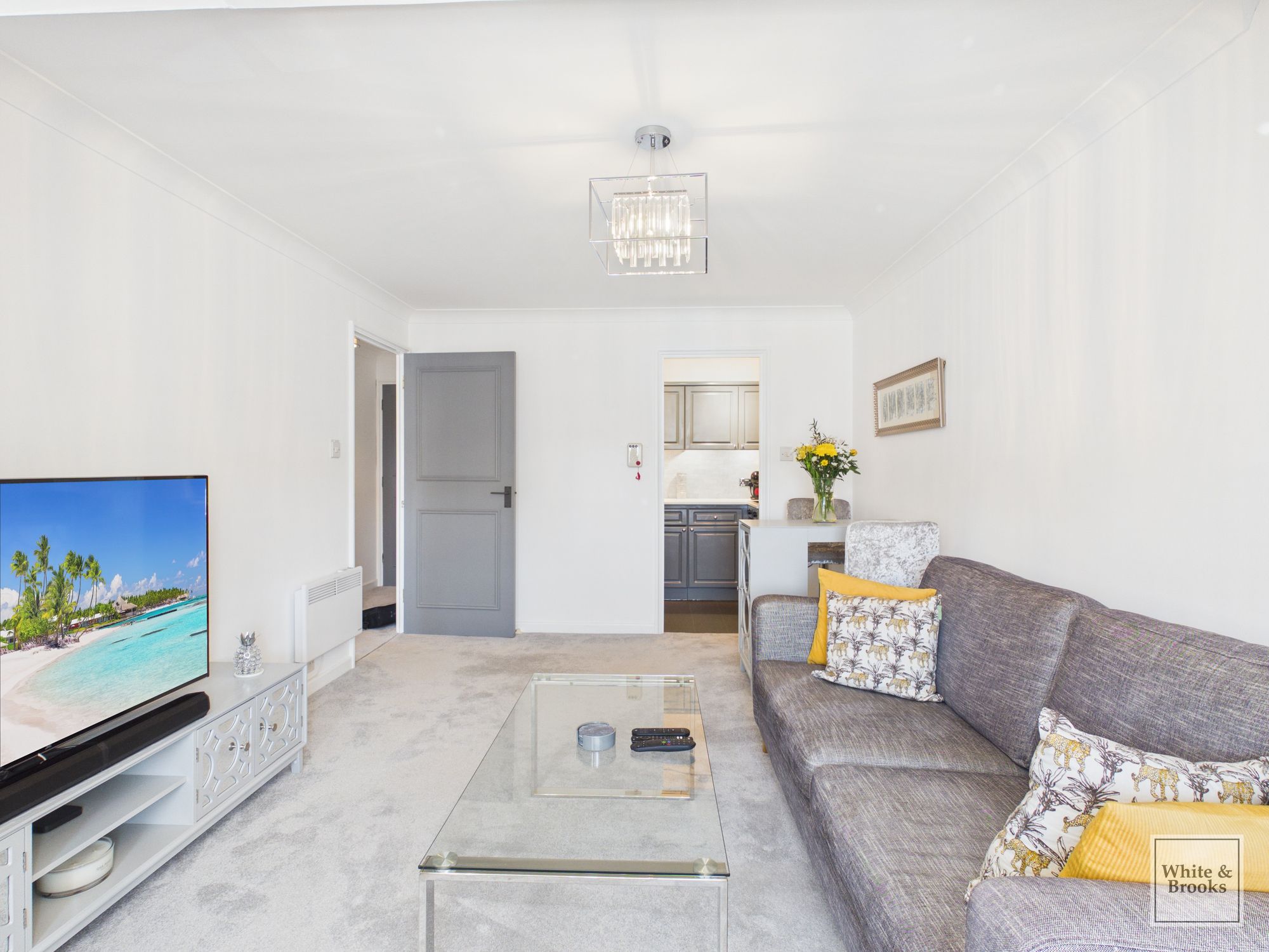 1 bed flat for sale in West Street, Seaward Court West Street, PO21 5