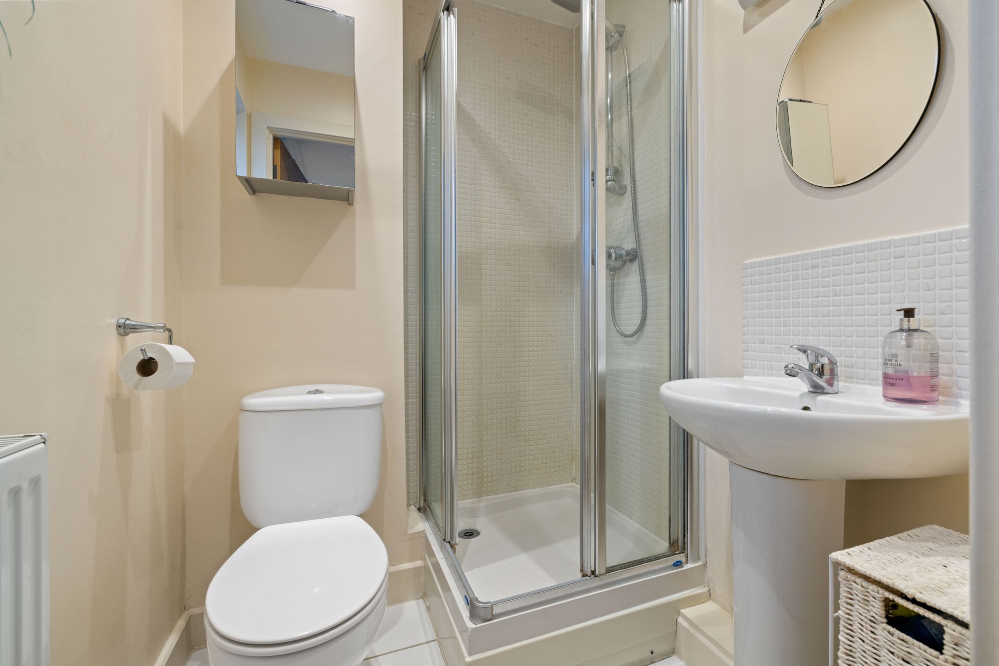 3 bed end of terrace house for sale in Mosse Gardens, Chichester, PO19 12