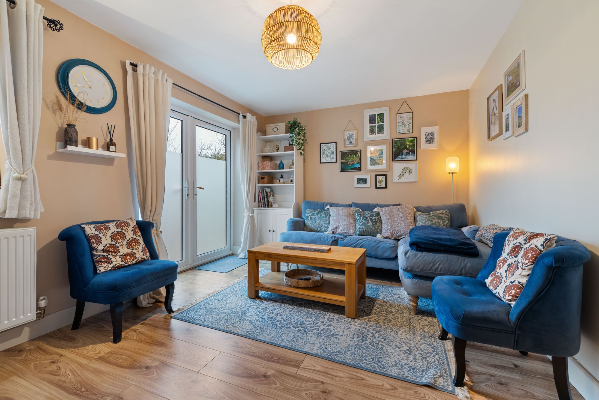 3 bed end of terrace house for sale in Mosse Gardens, Chichester, PO19 1